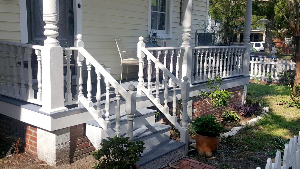 Historic Wilmingto porch renovation